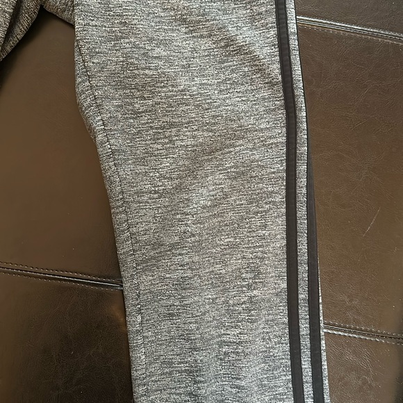 Adidas sweat pants - Picture 10 of 16